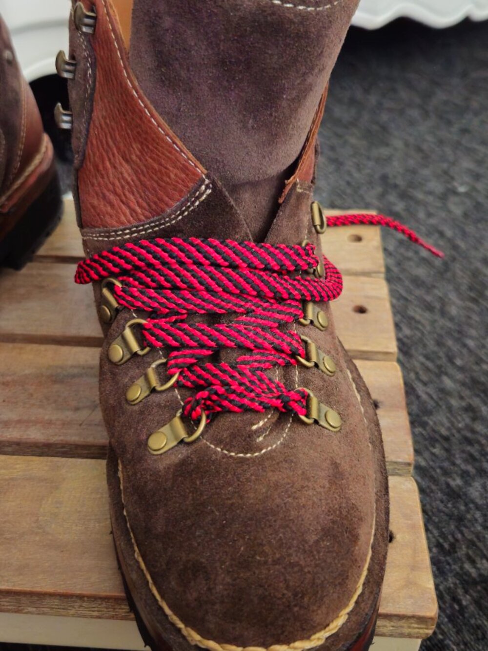 Polo Ralph Lauren Suede Hiking Boots - Picture 6 of 11